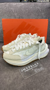 Nike Sacai Vaporwaffle Gum