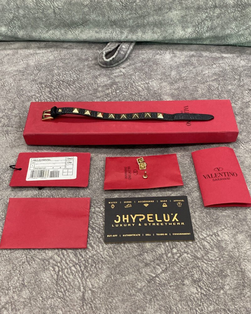 Valentino Garavani Black Rockstud Calfskin Bracelet