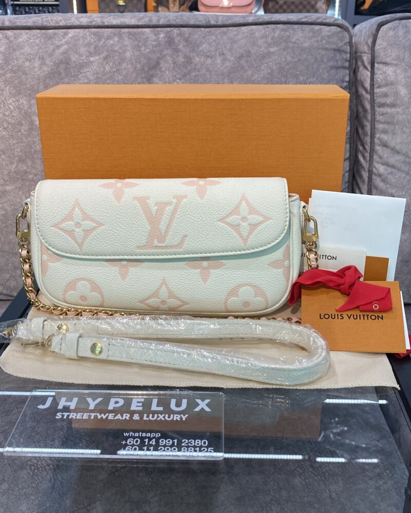LV Bag White Pastel Pink Ivy WOC Empreinte Leather