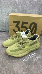 Yeezy 350 V2 Sulfur
