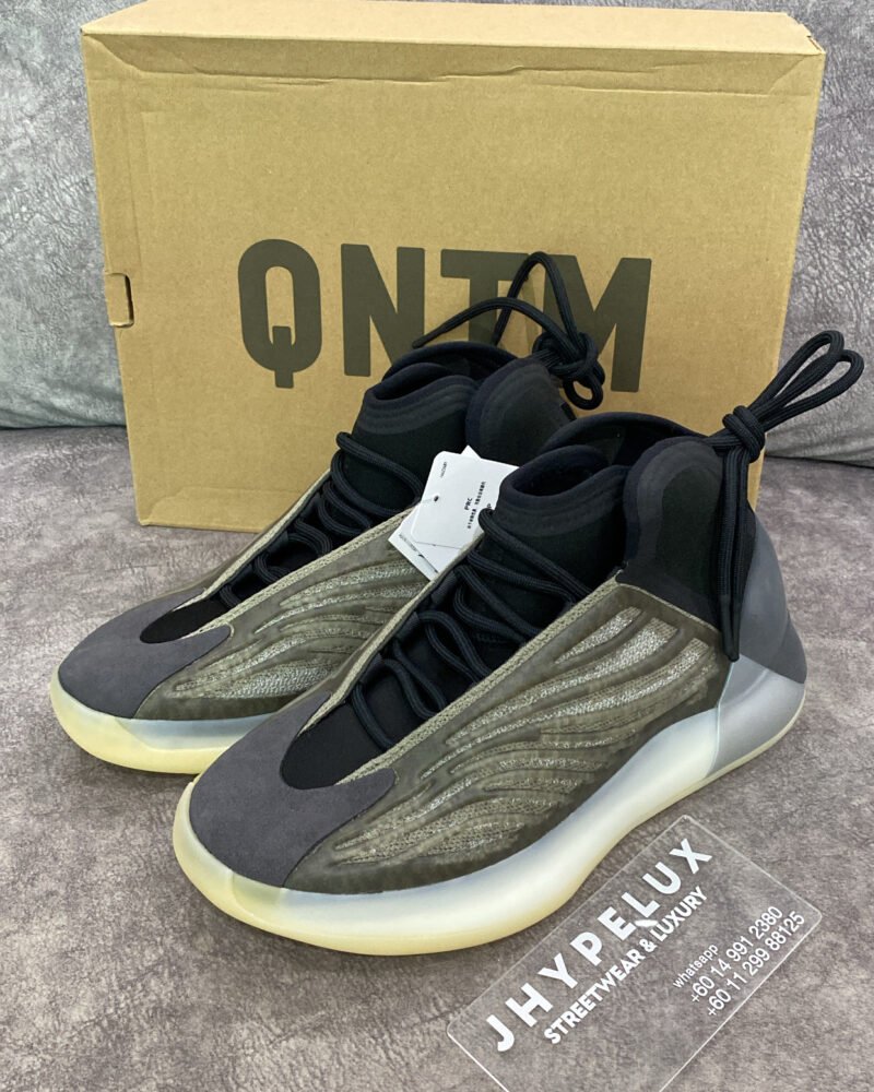 Yeezy Quantum Barium
