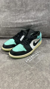 AJ1 Emerald Low (Rare)