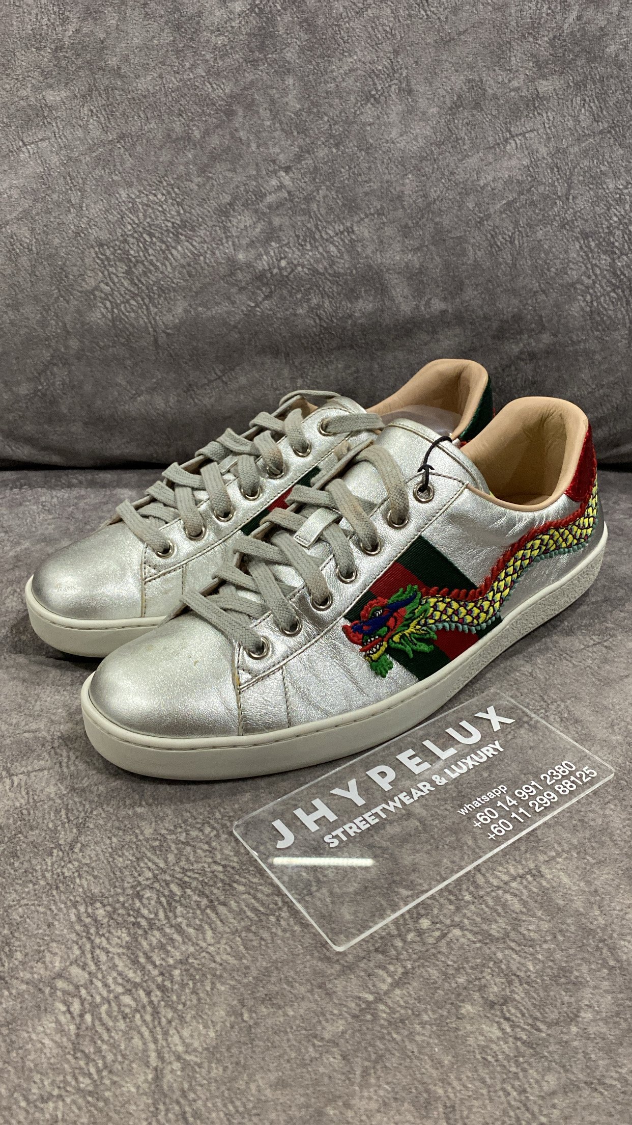 5D1C4884-B54C-4CBC-8C31-CB2C95618B8D