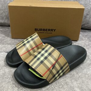 Burberry Slide Beige Checkered
