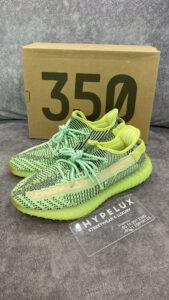 Yeezy 350 V2 Yeezreel