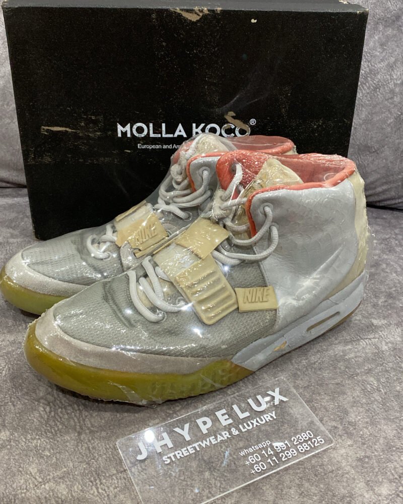 Nike Air Yeezy 2 Platinum