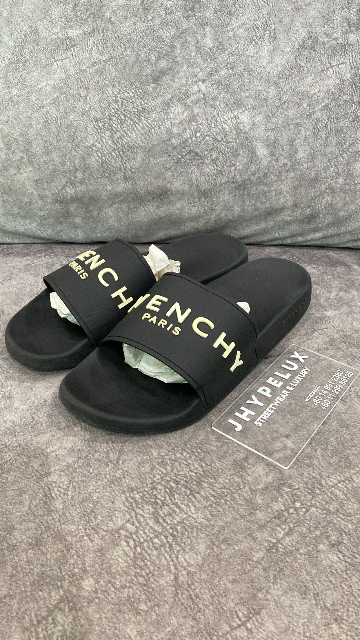 9E7624B7-25B8-4A48-B219-2132CDF6182C