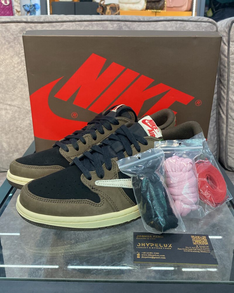 Travis Scott Jordan 1 Low