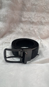 Coach Harness Buckle Cut-to-size Reversible Belt in Black