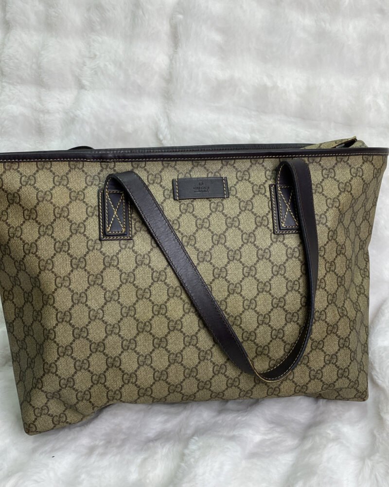 Gucci GG Canvas Tote Bag in Brown