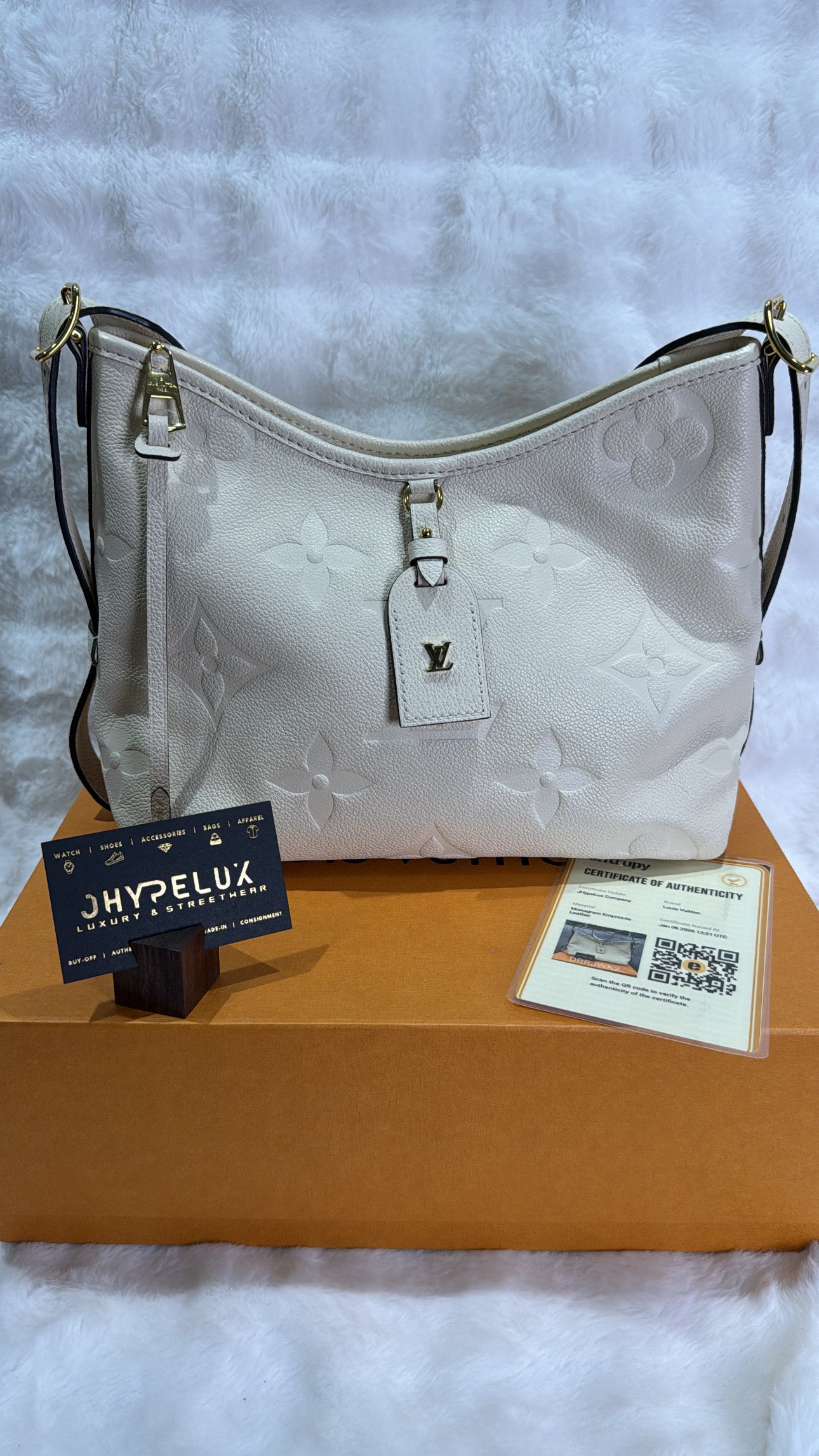 49005236-71F9-454A-9E6E-B7B82AEA76D9