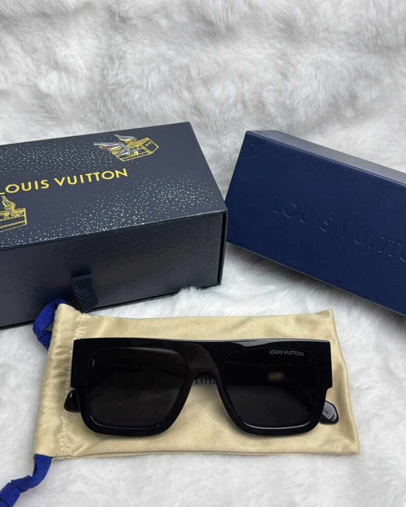 LV Black Sunglasses Clash Square Large Frame GHW (MG2235)