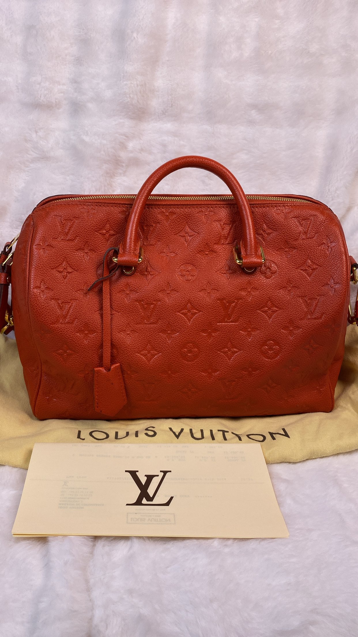 583AEB1E-EDF9-48D3-B8D1-B3CE56A8C324