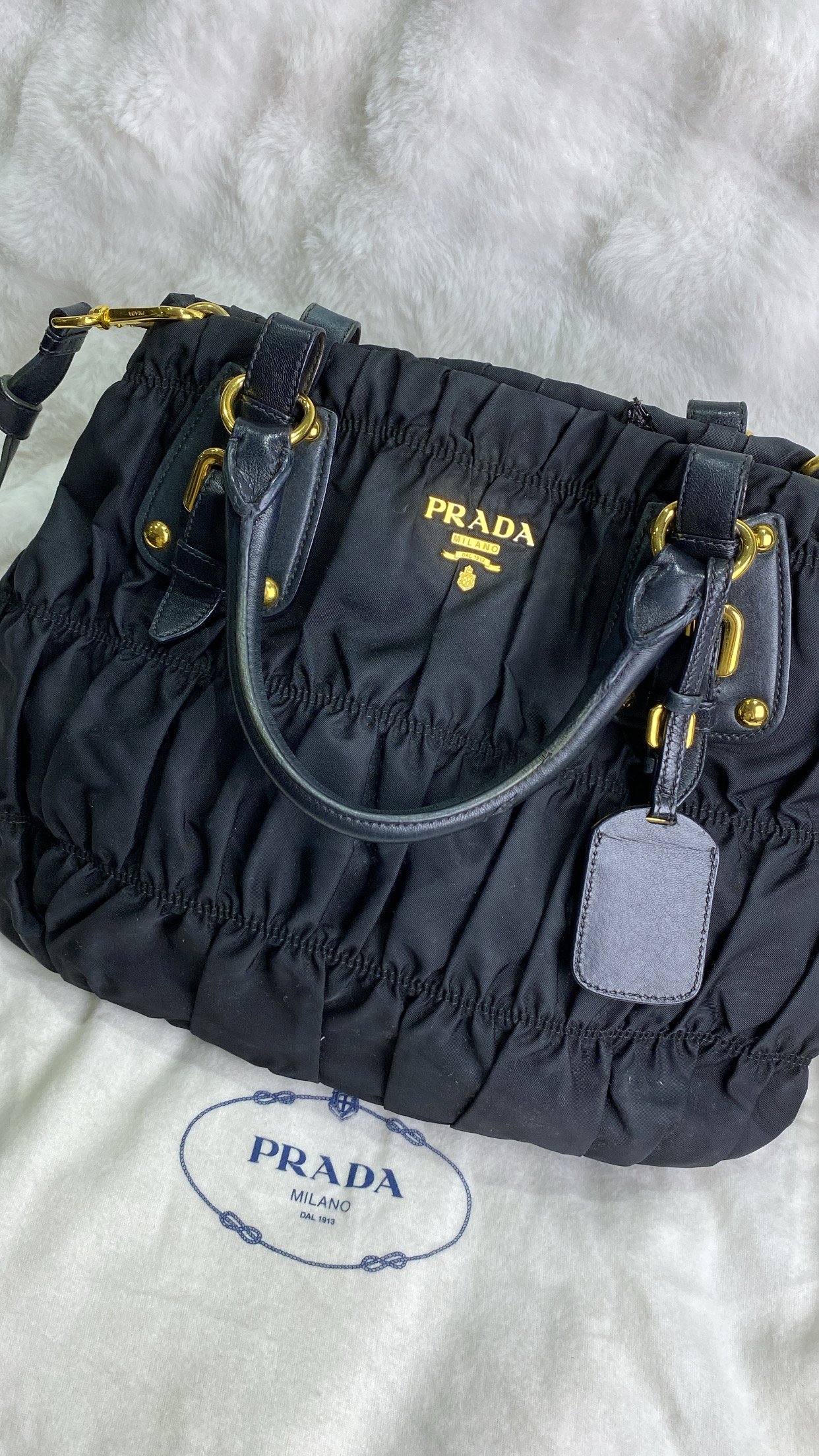 8F337BC7-2D96-4374-9414-BA18D311C906