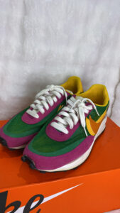 Nike Sacai LD Waffle Sneaker in Pine Green Pink