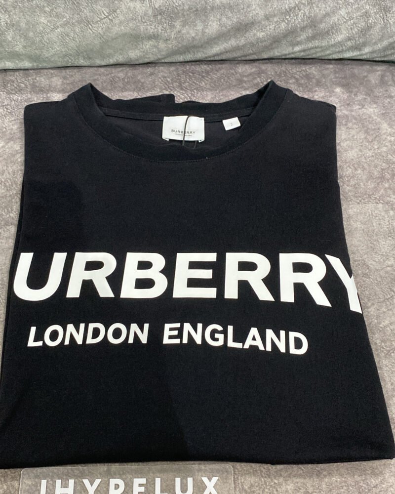 Burberry Tee London England Black
