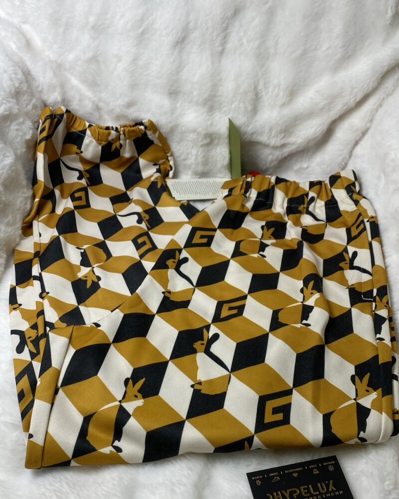 Gucci Geometric Technical Jersey Joggers Pants in Yellow with Rabbit