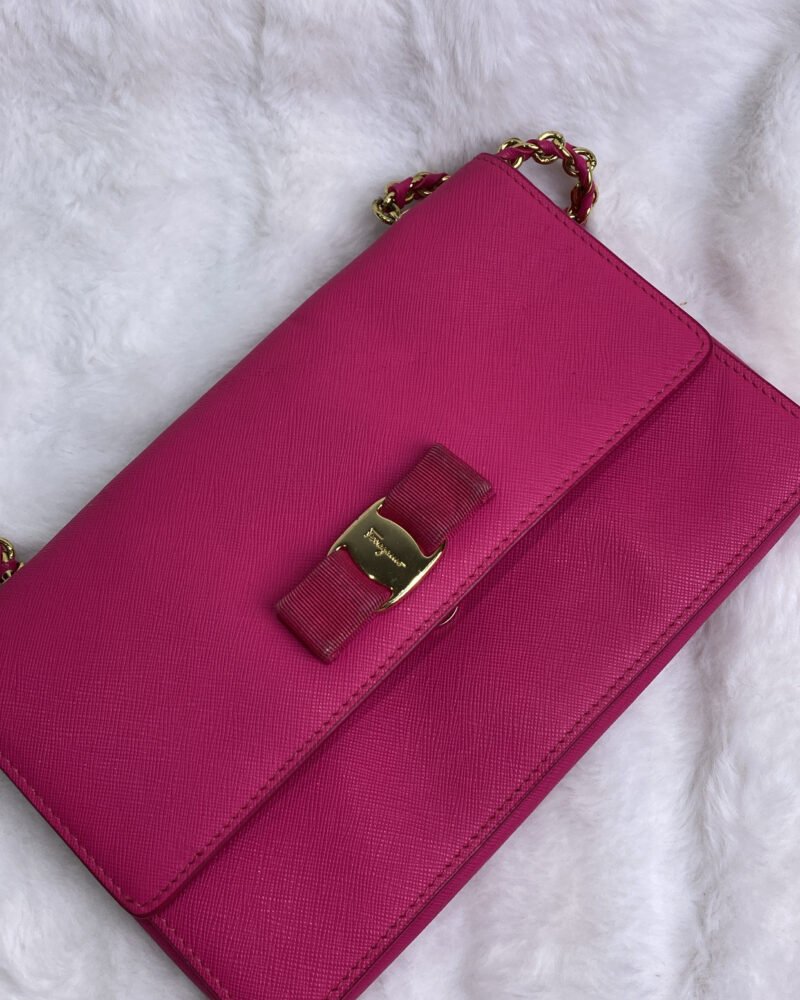 Salvatore Ferragamo Ginny Bag Saffiano Calfskin in Fuchsia Pink