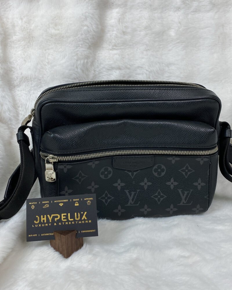 LV Taigarama Outdoor Messenger PM Bag (FO2169)