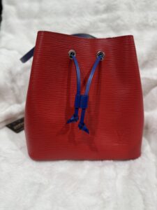 LV Bag Red Neo Noe MM Epileather Coquelicot Bucket (2018)