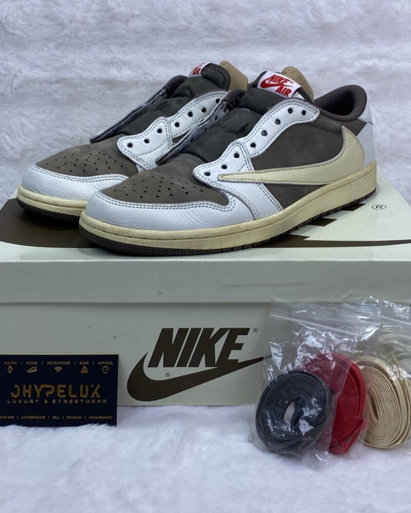 AJ1 Low Travis Scott Reverse Mocha 3.0